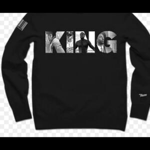 Chadwick Boseman King Served Fresh Men’s crewneck. Size 2X. Like new!